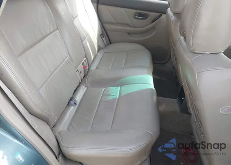 2001 Subaru Outback Limited z USA, uszkodzony, nr VIN 4S3BH686717607003